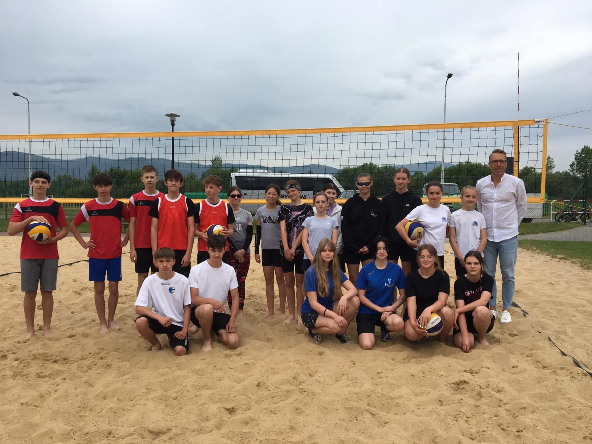 Finałowy turniej siatkówki plażowej uczniów szkół podstawowych - 6 czerwca 2023 Finałowy turniej siatkówki plażowej uczniów szkół podstawowych - 6 czerwca 2023